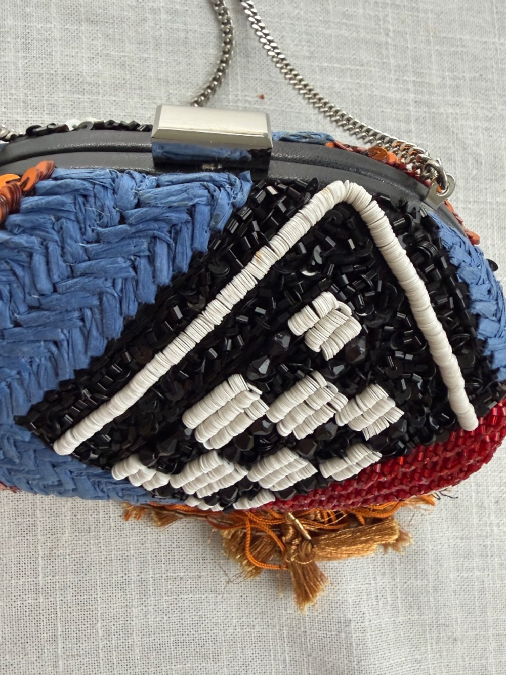 Beaded Zara Clutch - Picture 5 of 6